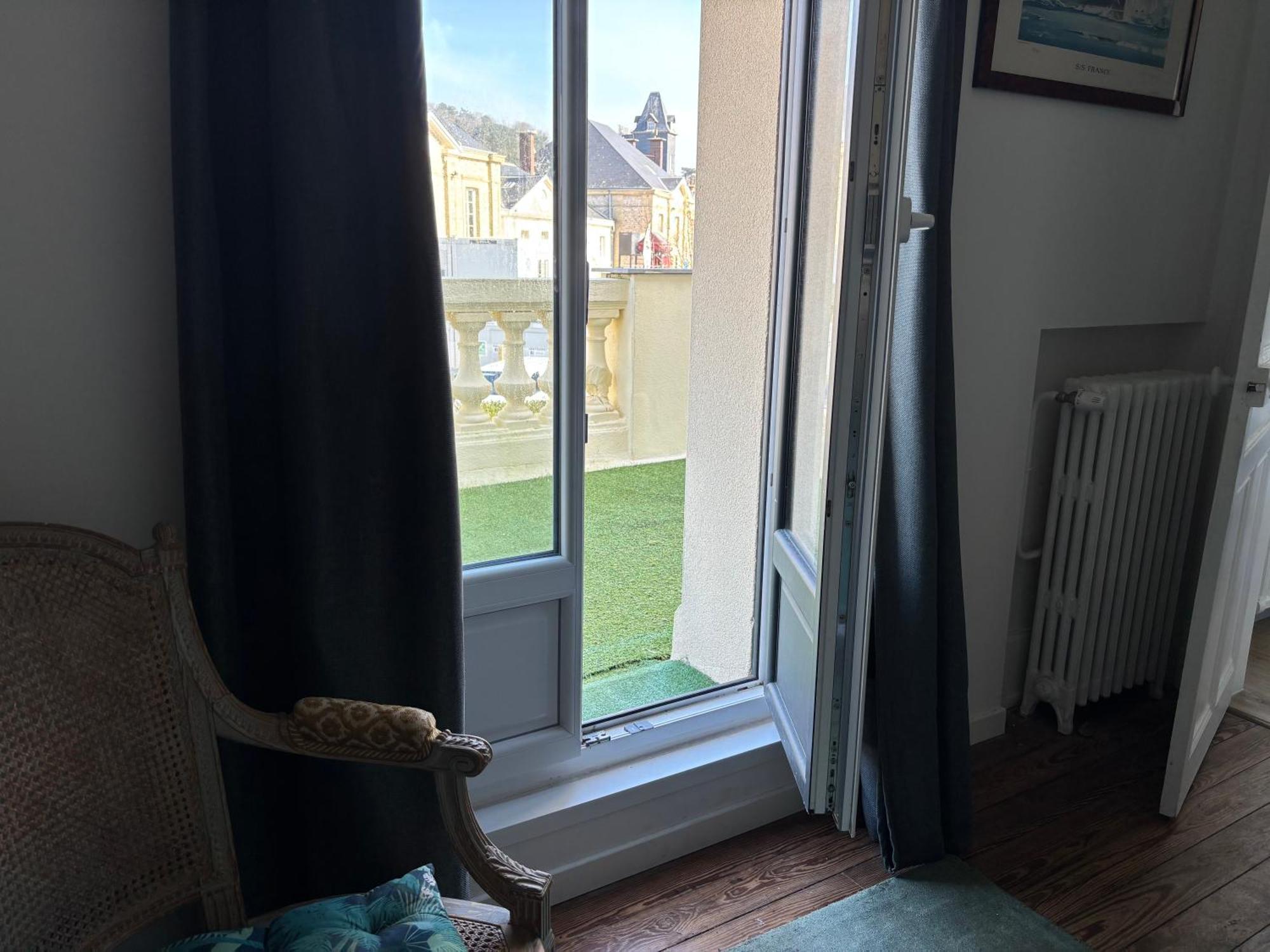 Villa Des Peintres Etretat Luaran gambar