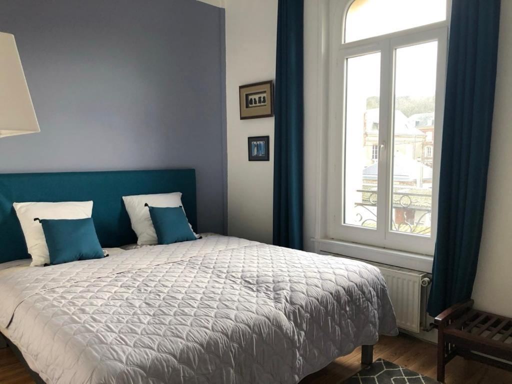 Villa Des Peintres Etretat Luaran gambar